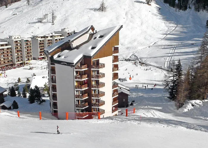 Apartamento Mont 35 By Interhome